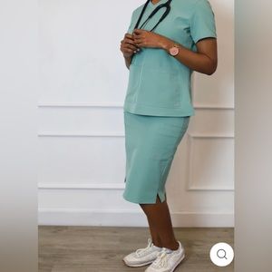 C. Saucy Jade Scrub Set!